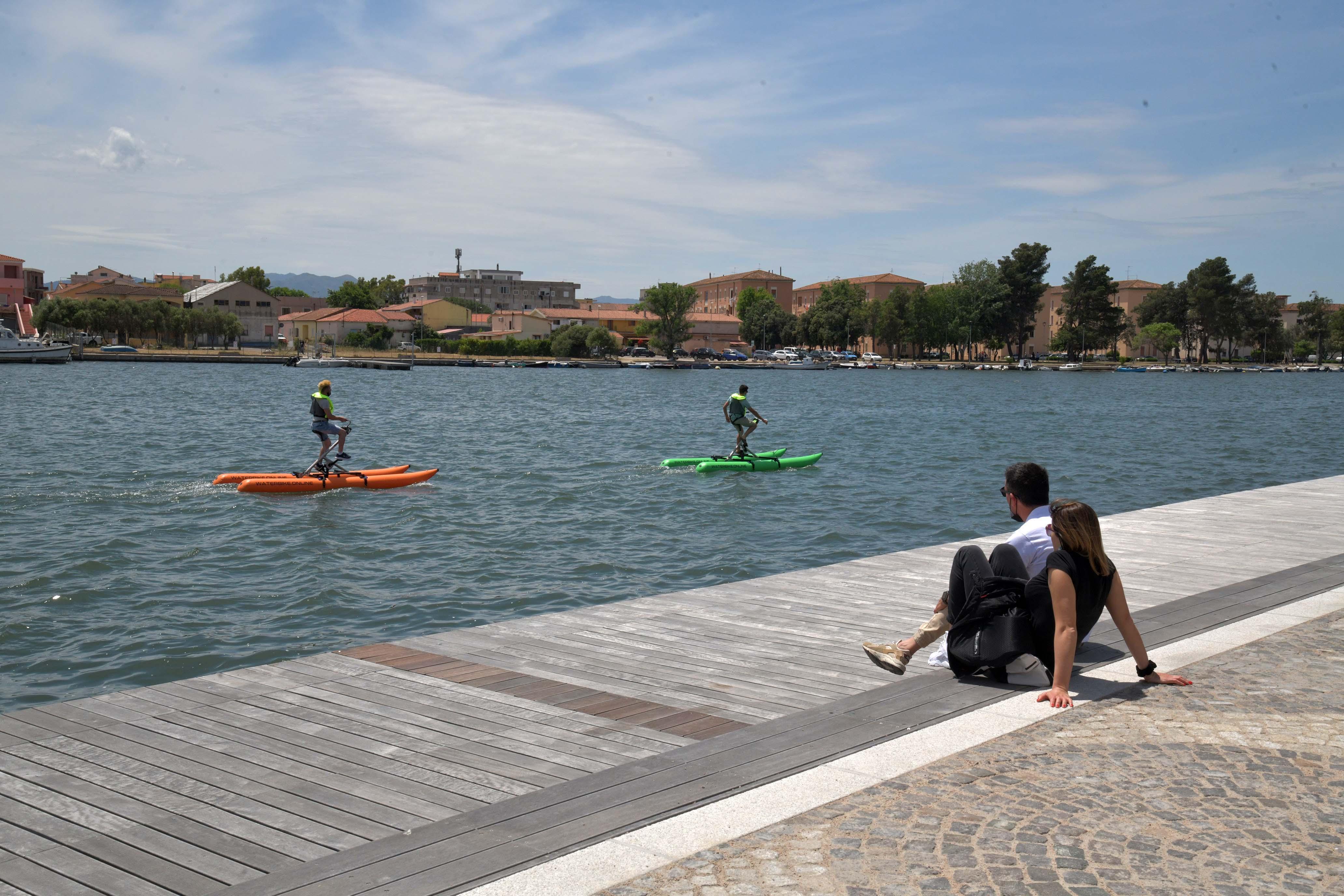 Olbia, sul lungomare Cossiga vietate attività sportive a remi e senza motore 