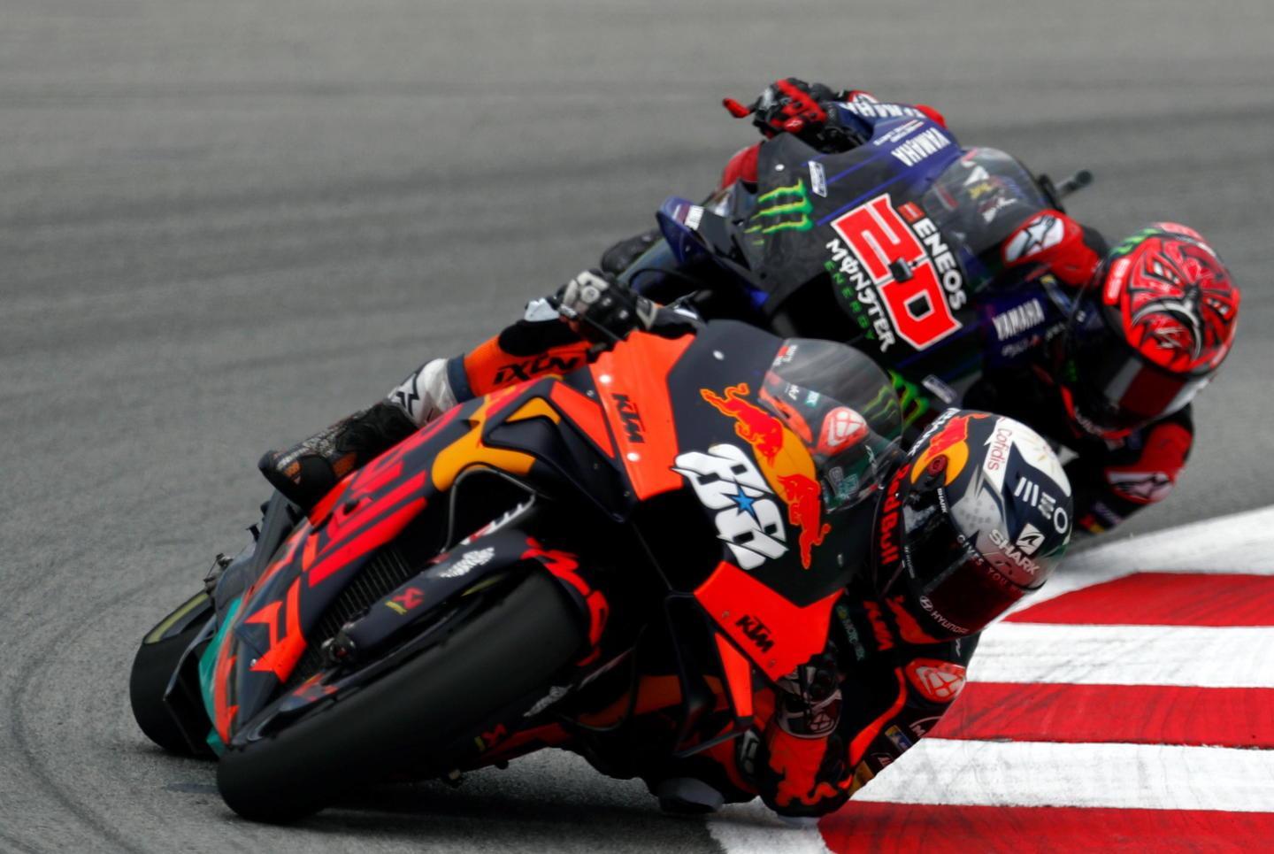 Vince Oliveira, Quartararo leader a petto nudo 