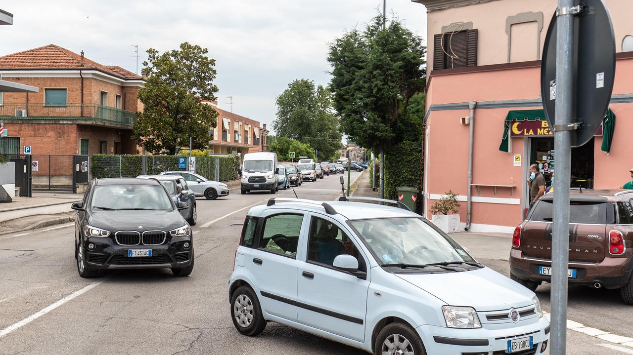 La rotatoria di via Fabbri