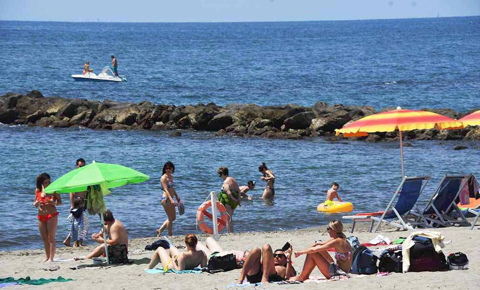 In vacanza con lo sconto per rilanciare il turismo apuano 