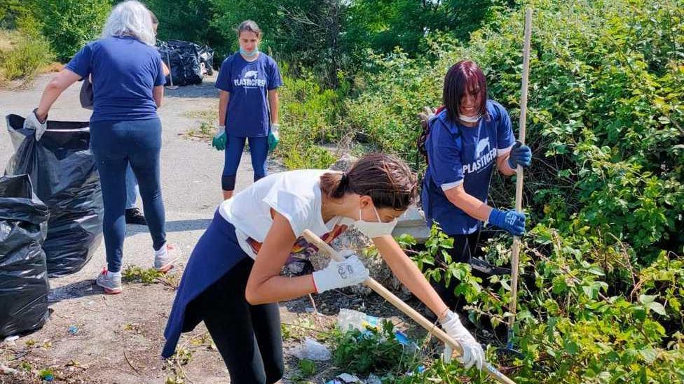 Un esercito di 40 volontari per liberare strade e boschi di Castelfranco