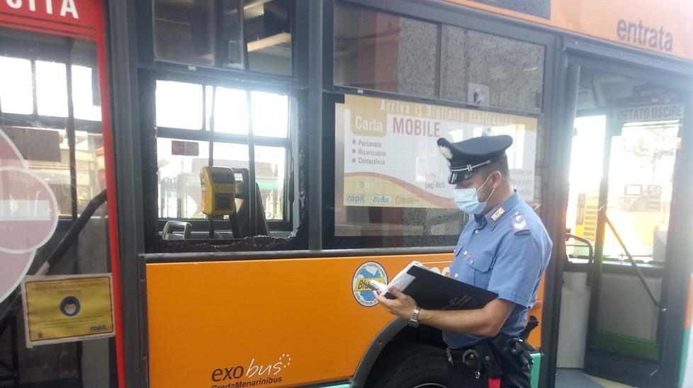 Lite sul bus a Pistoia, autista e passeggero all’ospedale 