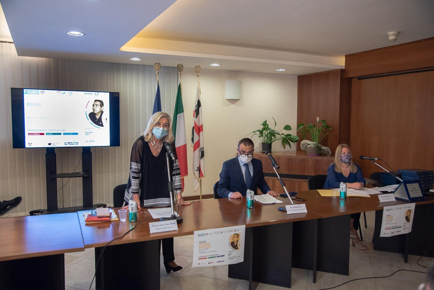 La presidente del Corecom Susi Ronchi alla cerimonia in consiglio regionale per il Premio Gianni Massa (foto Mario Rosas)