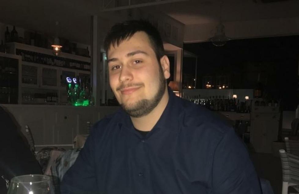 Muore a 22 anni ucciso da un’emorragia 