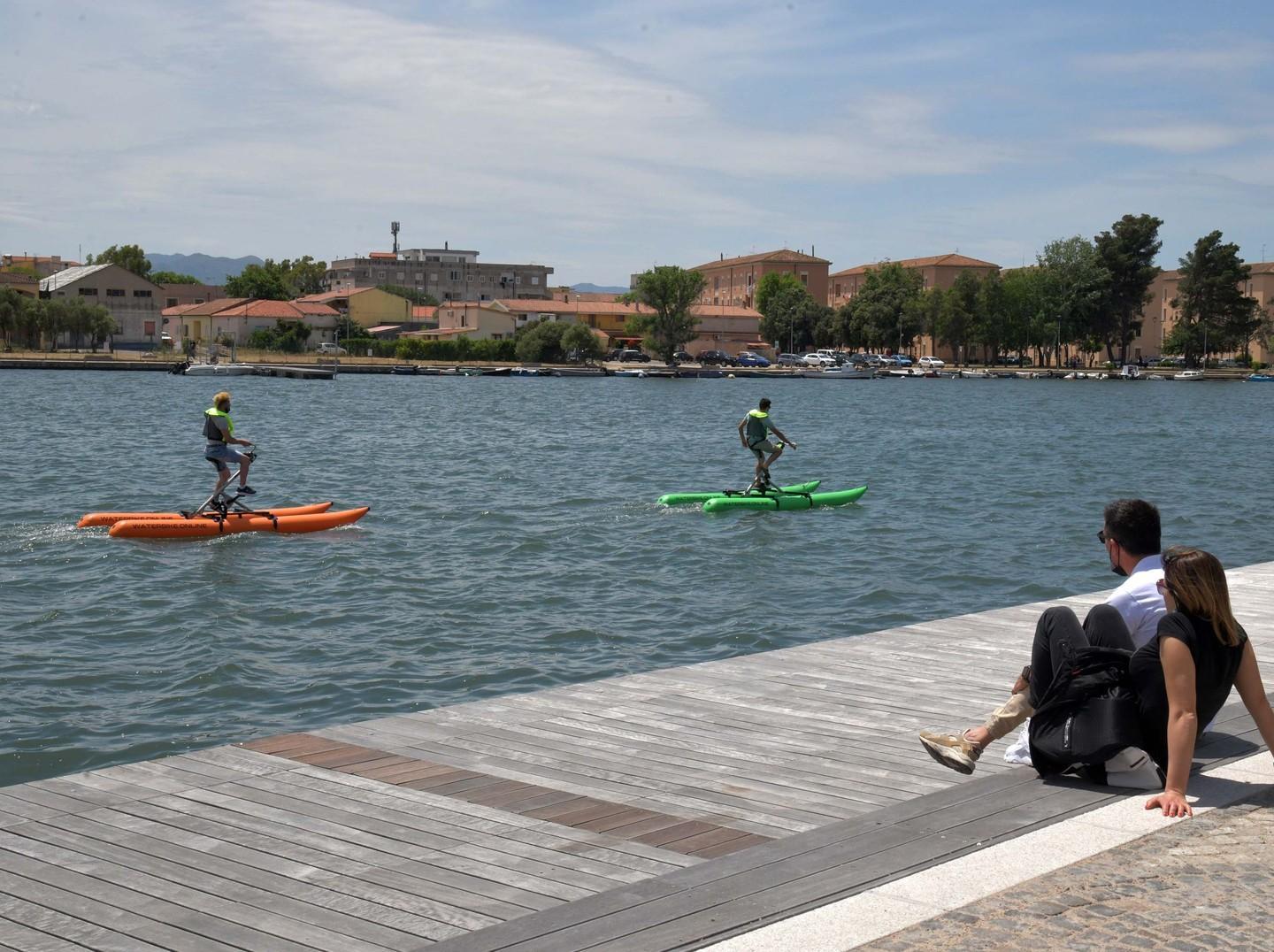 Olbia, sul nuovo lungomare vietati sup, canoe e barche a remi 