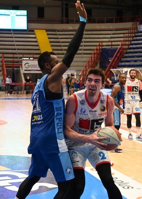 Immensa Top Secret: l’impresa a un passo, Napoli però avanti 2-0 