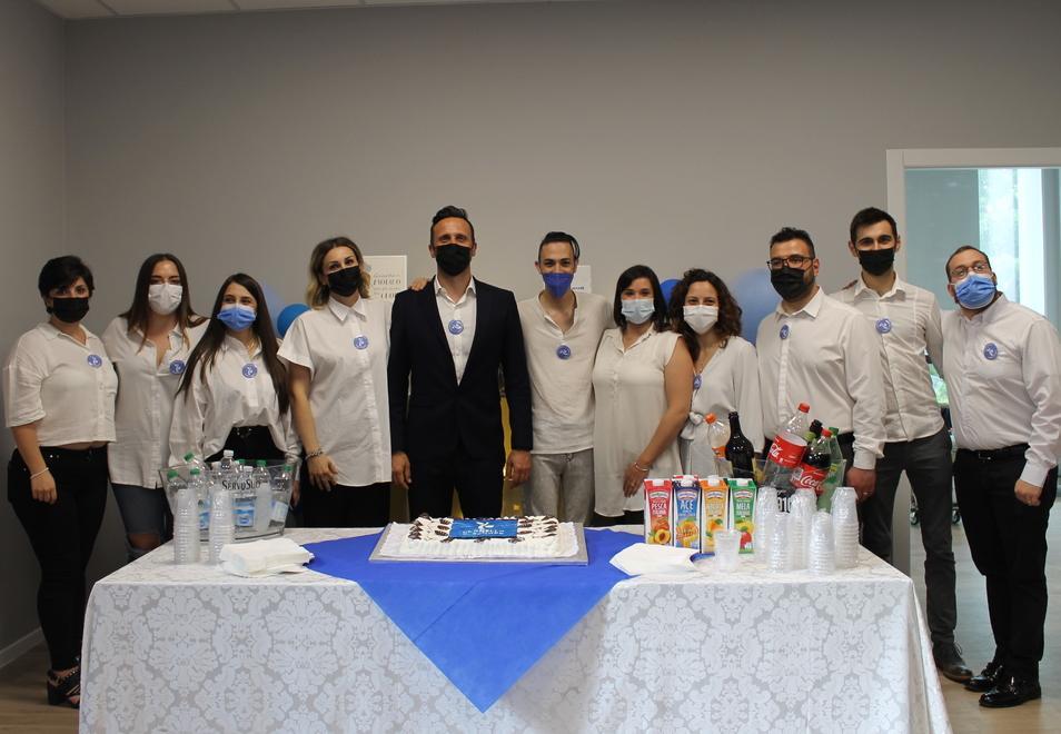 Elvis Abbruscato campione di solidarietà con l’associazione “Granello di Senape” 