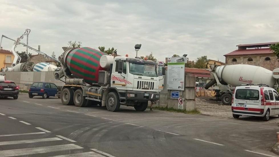 Il Comitato per San Concordio e i controlli sulla vasca interrata