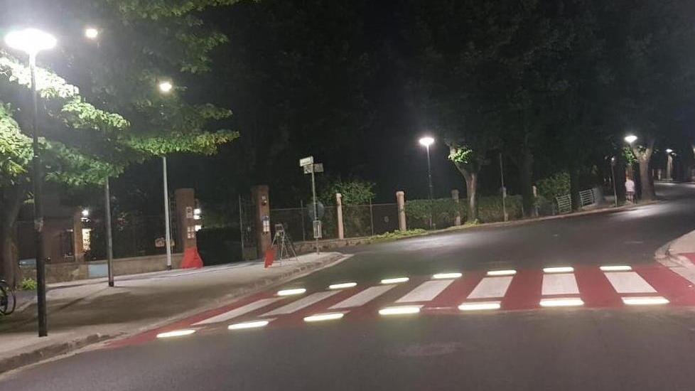 In via dell’Aeroporto luci a led nell’asfalto per l’attraversamento