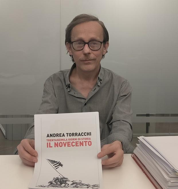 «Folgorato dalla storia» Andrea Torracchi firma il suo primo libro 