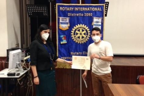Il Rotary assegna tre borse di studio 