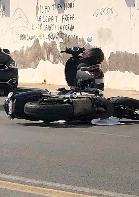 Finisce a terra con lo scooter Soccorso da Pegaso
