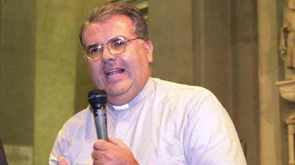 Il testimone: buste piene di soldi per don Euro