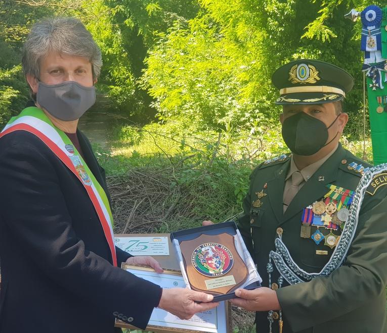 Una targa in ricordo dell’esercito brasiliano