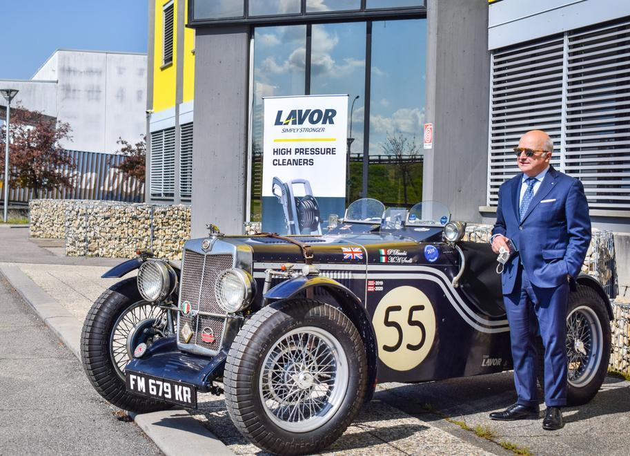 La carovana della Mille Miglia torna in città dopo due anni 