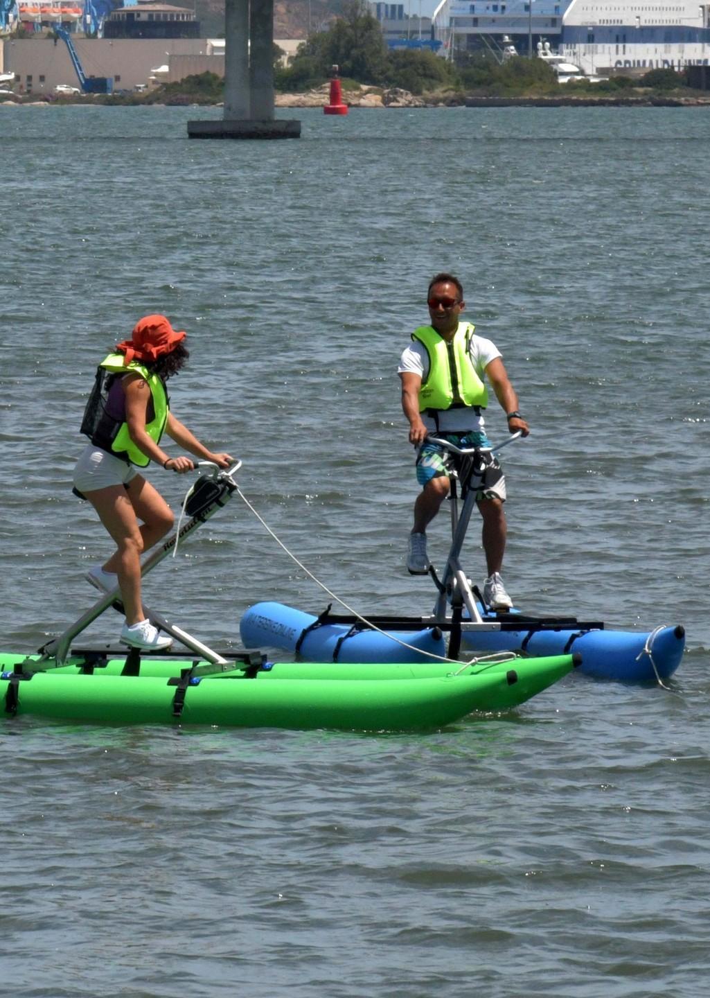 Olbia: stop a kayak, sup e barche a remi sul nuovo lugomare. La Capitaneria: «L'area non è sicura, forse più avanti»