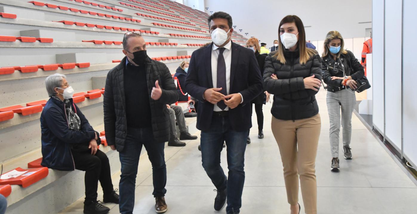 «Mesi prima di assumere altri medici» 