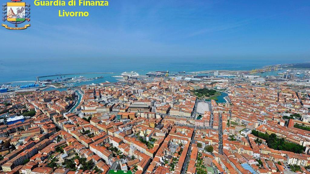 Una panoramica di Livorno (foto d'archivio)