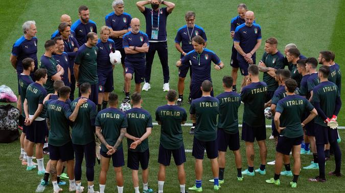 Euro 2020, allenamento della nazionale di calcio italiana allo stadio Olimpico di Roma