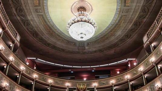 Tecnologico e bellissimo, riapre a Lucca il teatro del Giglio