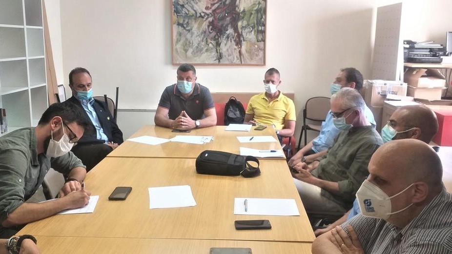 Aggressioni sui bus sindacati all’attacco: «Subito cabine chiuse e videocamere a bordo»