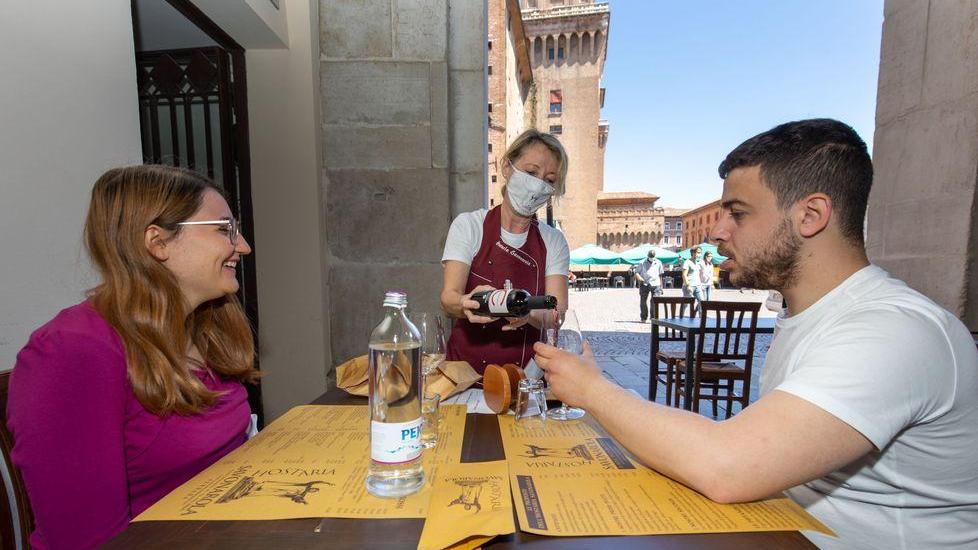 Ristoratori, prove di normalità: "Che sia la fine di un lungo incubo"