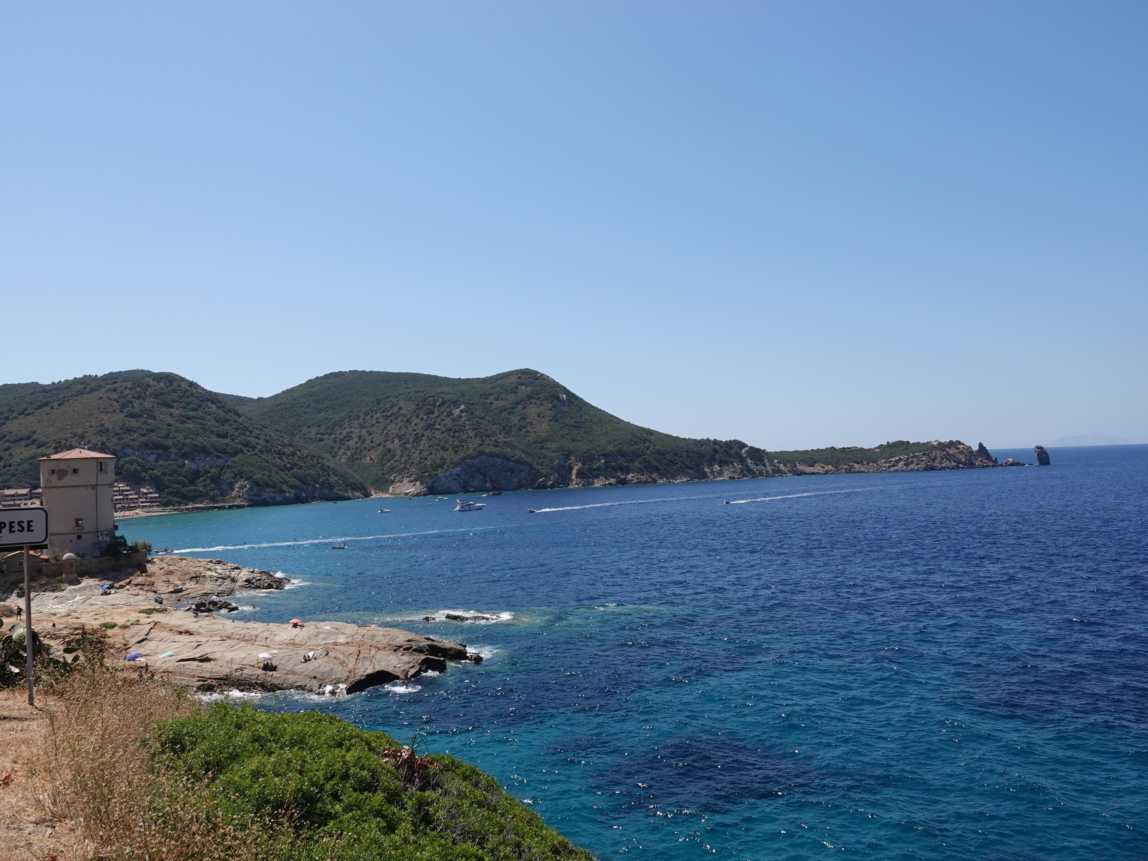 L'isola del Giglio (foto Enzo Russo)