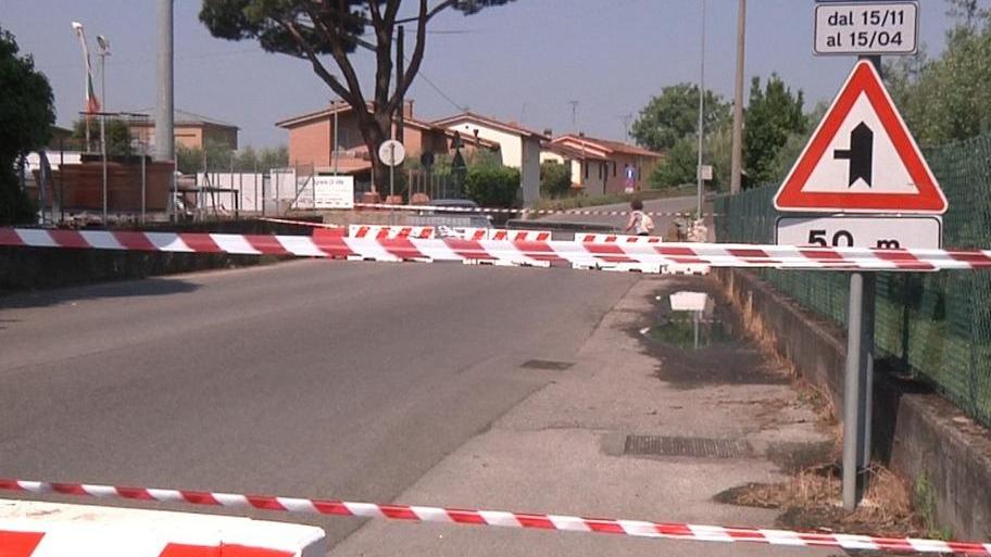 Pericolo torre: ponte chiuso «Per noi è il colpo di grazia»