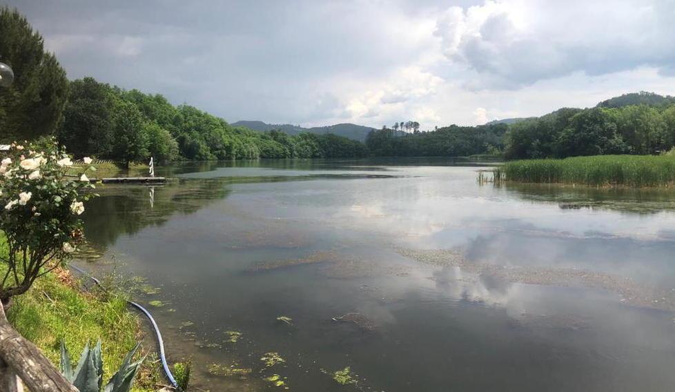 Allarme lago di Pontecosi L’acqua scarseggia Il sindaco lancia l’appello