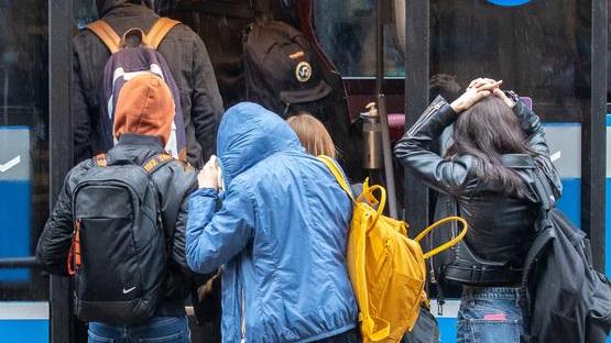 Bus per le scuole, le aziende private devono riscuotere ancora 2 milioni