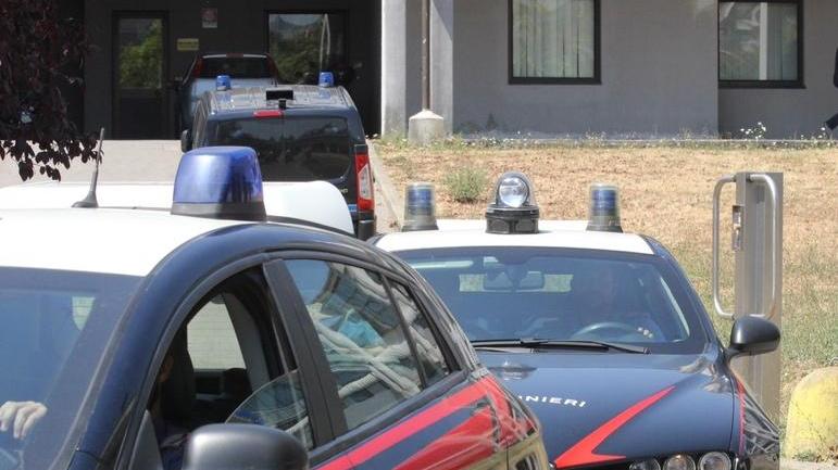 Prostitute a domicilio, ci pensava un accompagnatore sessantenne