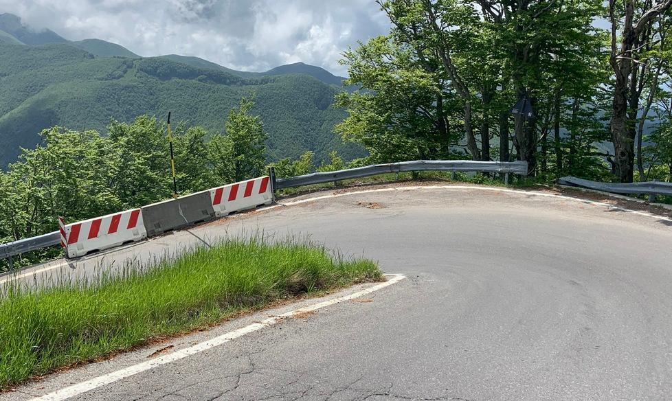 Allarme per i guard rail sulla Provinciale 71 Continuano i disagi 