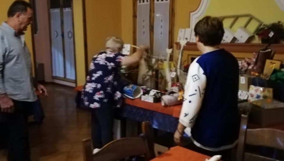 Cento. Donna senza casa e lavoro chiede aiuto per cane e gatti 