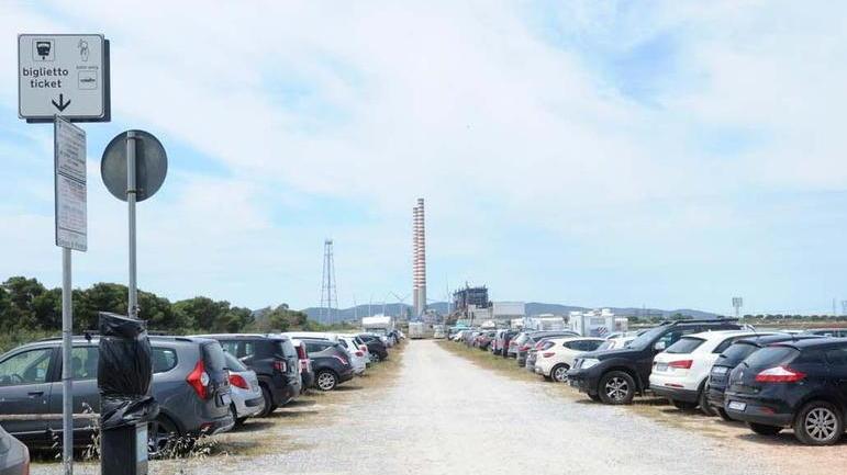 Raffica di furti sulle auto in sosta a Perelli