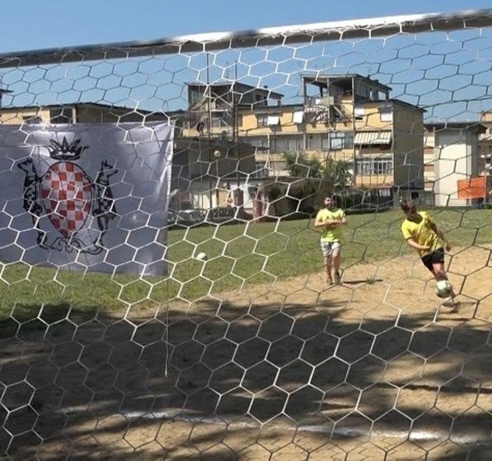 Il Rotary Club e “Amo Pistoia” riaprono il campo del Belvedere