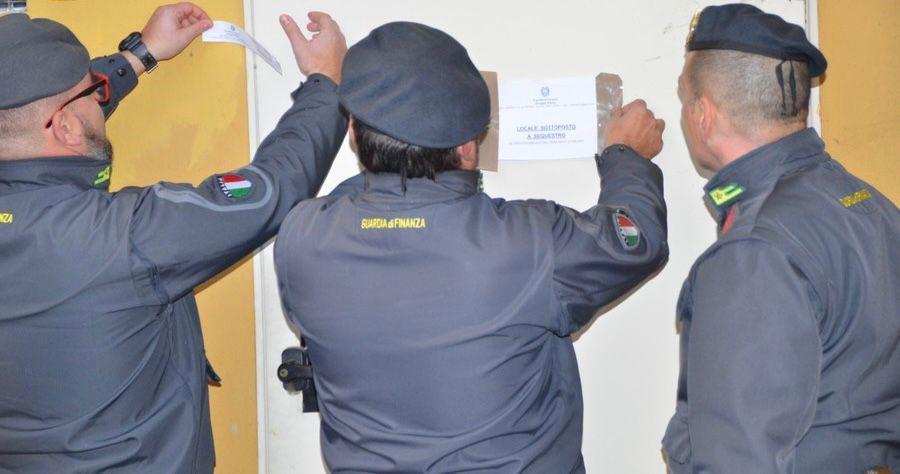 False fatturazioni: la finanza sequestra gli uffici a ditta di pulizie 