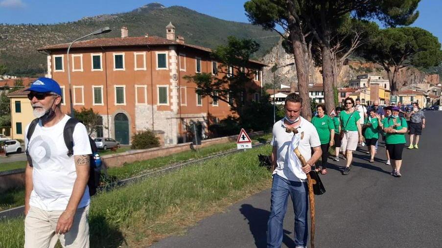 Il passaggio del bordone lungo il Cammino di Santa Giulia
