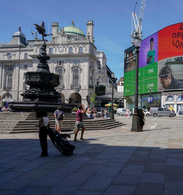 La variante Delta fa paura, Londra rinvia il “liberi tutti”