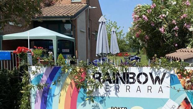 Giocavano poker illegale Guai ai gestori del Rainbow e per otto giocatori al tavolo