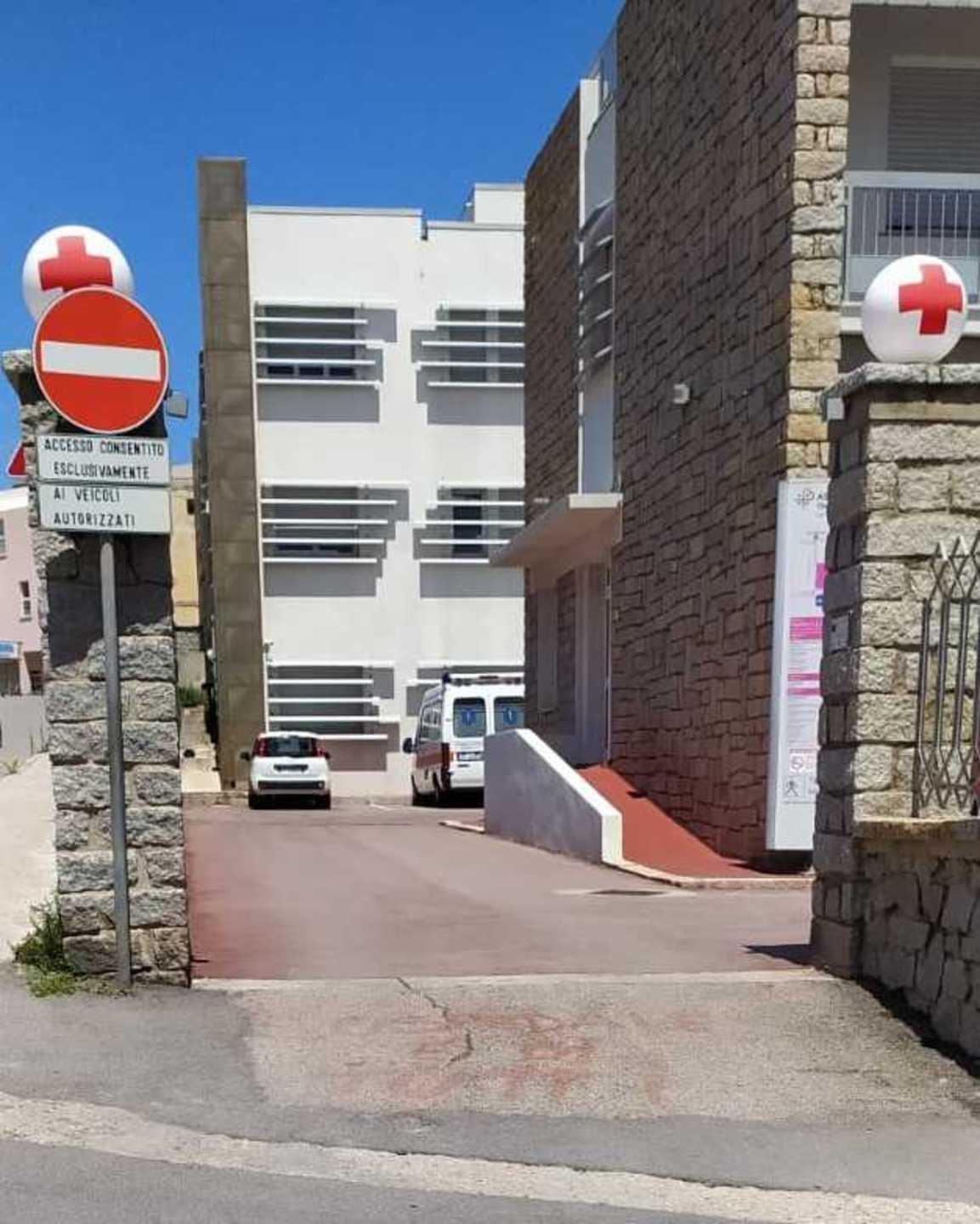Li Gioi: «La Maddalena, pronto soccorso sguarnito. C’è rischio»