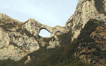 Tunnel sotto le Apuane, Giani: «Voglio la via del mare, è una grande occasione»