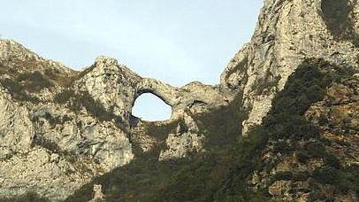 Tunnel sotto le Apuane, Giani: «Voglio la via del mare, è una grande occasione»