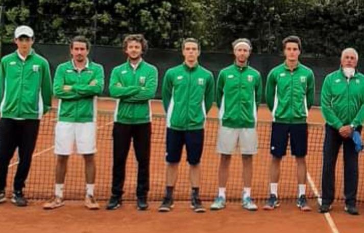 Tennis, disastro villa Lloyd: trentatré sconfitte e retrocessione 