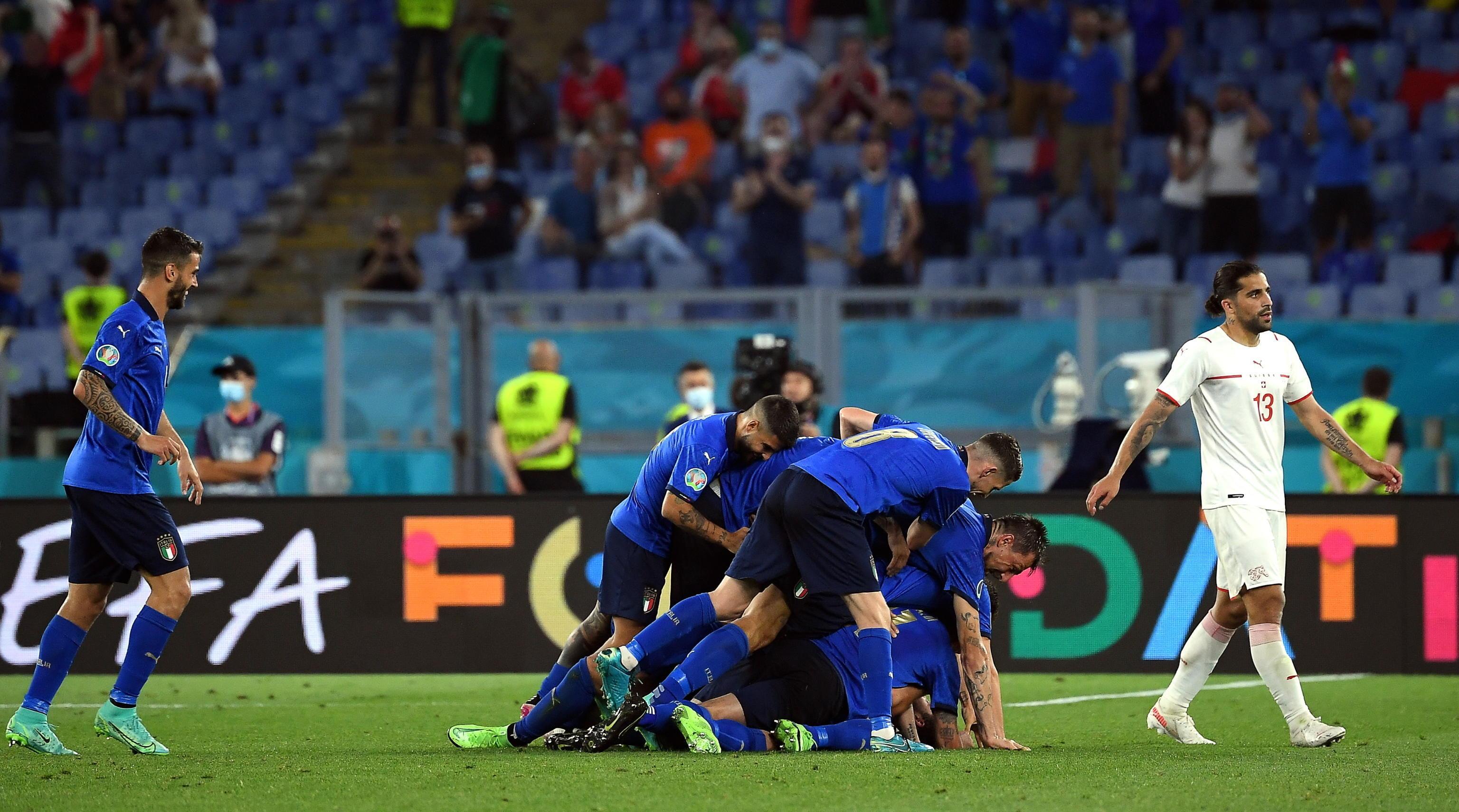 L'Italia fa il bis: vince ancora 3-0 e vola agli ottavi