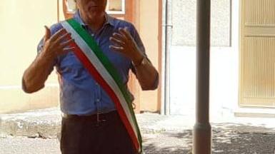 Una panchina rossa contro tutte le violenze