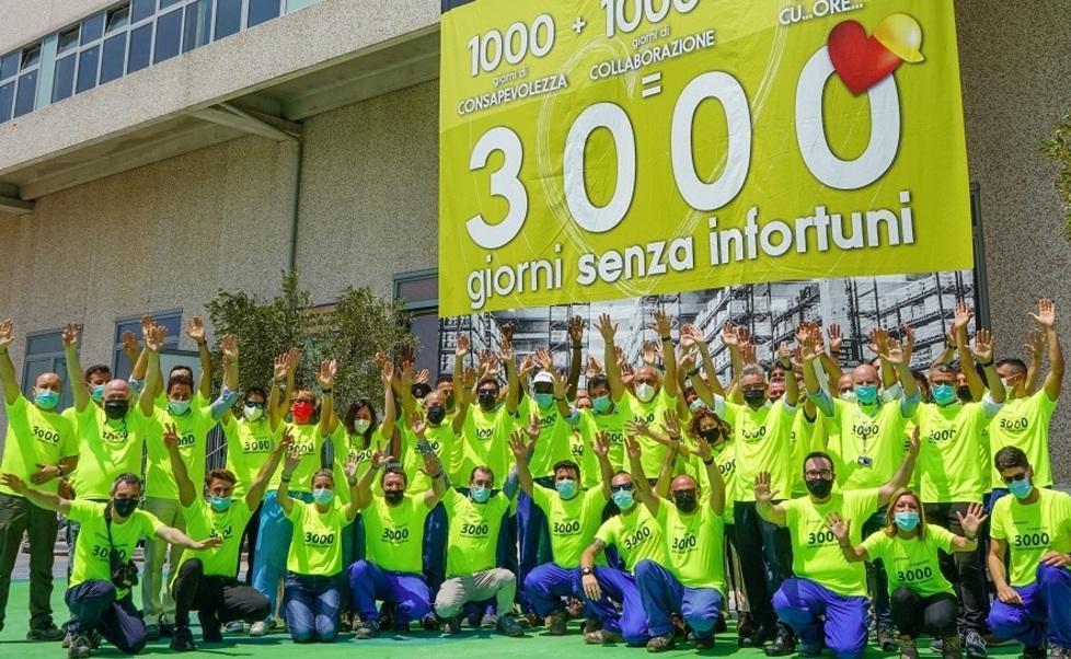 Festa in azienda per celebrare i 3.000 giorni senza infortuni