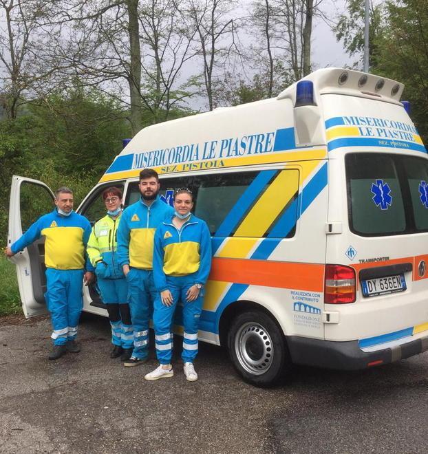 Ambulanza rinnovata con il contributo della Fondazione Caripit