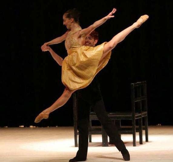 Arriva “La vie en rose... Bolero” «Coreografia entusiasmante»