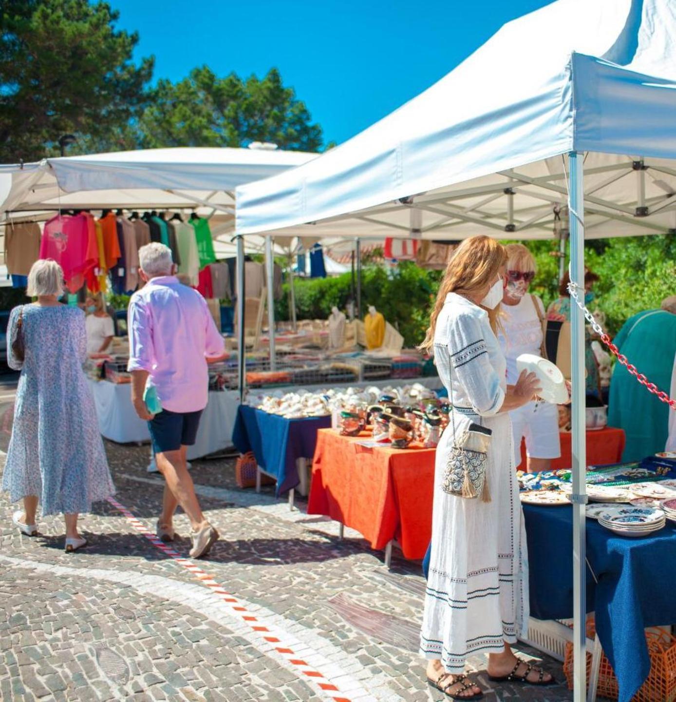 Questa mattina c’è “Porto Rotondo in fiera” in via Belli 