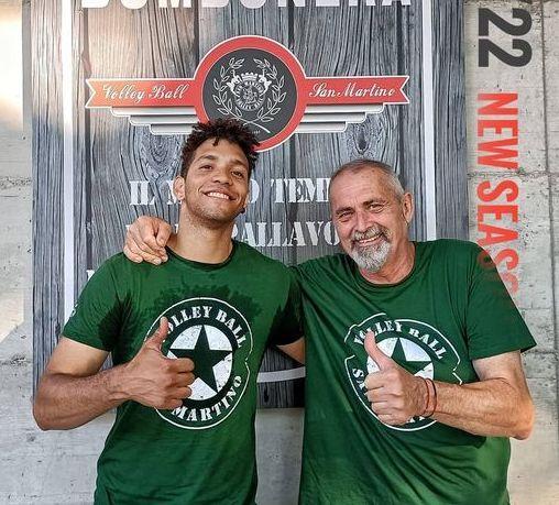 Ama San Martino, che colpo Alex Reyes torna a casa 